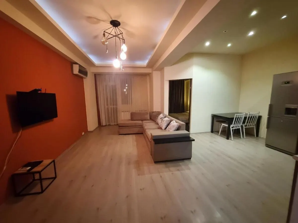 Tsereteli Panteon 1 Bedroom Flat Tbilisi